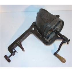 PRIMITIVE VEGETABLE SLICER