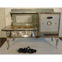 MINIATURE CHILD'S ELECTRIC COOK STOVE