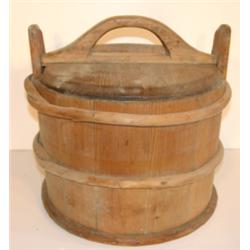 PRIMITIVE PINE BUCKET