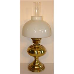 BRASS RAYO TABLE LAMP