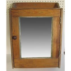 SOFTWOOD MEDICINE CABINET WITH MIRRORED DOOR