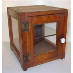 PRIMITIVE PINE STORE DISPLAY CASE