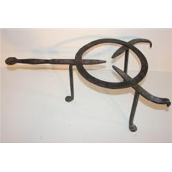 PRIMITIVE WROUGHT IRON COOKING TOOL