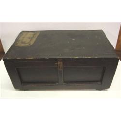 PRIMITIVE WOODEN CARPENTER'S CHEST