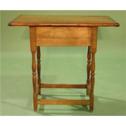 18TH CENT. PEGGED TAVERN TABLE