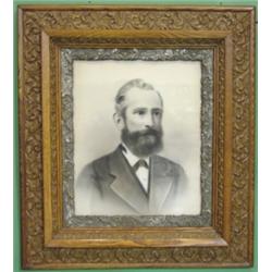 VICTORIAN OAK CARVED LEAF FRAME