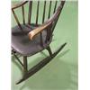 Image 5 : ORIGINAL PAINTED WINDSOR ROCKER