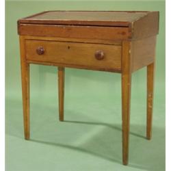 PENNSYLVANIA SCHOOLMASTER'S DESK