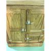 Image 3 : OAK 3 DOOR ICE BOX