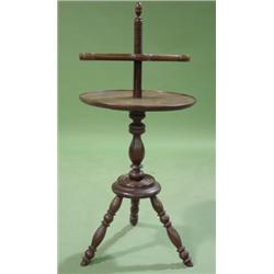 MAHOGANY WRATCHET CANDLE TABLE