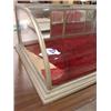 Image 3 : TABLE TOP DISPLAY CASE