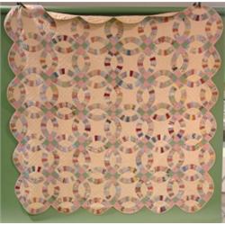 AMERICAN HAND SEWN QUILT