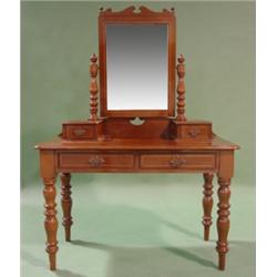 CABINETMAKER SHERATON DRESSING TABLE