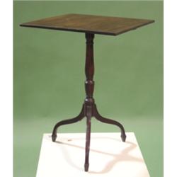 TILT-TOP MAHOGANY TABLE