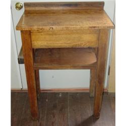 PRIMITIVE OAK WRITING DESK