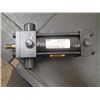 Image 2 : Parker Pneumatic Cylinder, M/N: 02.00 CD2AU14AC 3.000
