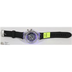NEW LED LIGHT UP QUARTZ WATCH