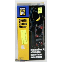 POWERFIST DIGITAL CLAMP METER
