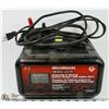 Image 1 : MOTOMASTER AUTOMATIC BATTERY CHARGER WITH