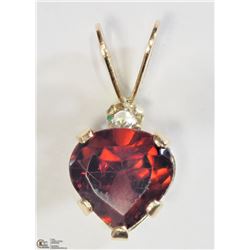 5) 10KT YELLOW GOLD GARNET & WHITE TOPAZ PENDANT