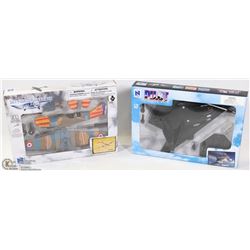 FLAT WITH 2 MODEL PLANES