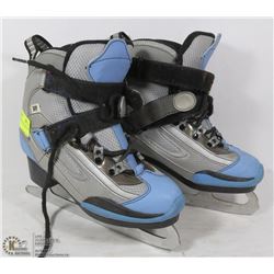 PAIR OF SHERWOOD FIGURE SKATES SIZE 4