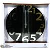 Image 1 : HOMETRENDS WALL CLOCK DIAMETER 25.4CM