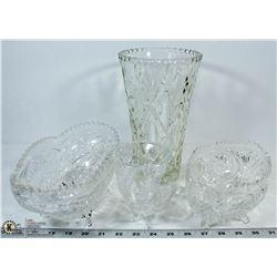 VINTAGE SET OF 4 CRYSTAL FOOTED/CUT