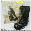 Image 1 : NEW HANDCRAFTED "BORN TO RIDE" BOOT WINE BOTTLE