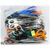 Image 1 : BAG OF ASSORTED SCISSORS