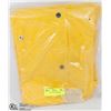 Image 1 : MEDIUM YELLOW RAINSUIT