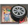 Image 1 : FLAT OF CARS WITH TIRE SHAPED CARRY CASE & PLAY