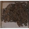 Image 1 : SET OF TIRE CHAINS