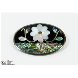 MOTHER OF PEARL INLAY BROOCH IN STERLING SILVER