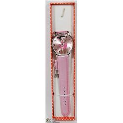 HELLO KITTY WATCH WITH PINK STRAP.