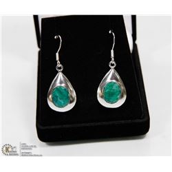 # 65-NATURAL GREEN EMERALD GEMSTONE EARRINGS