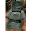 Image 2 : NEW SLATE COLOUR POWER LIFT RECLINER