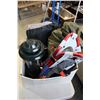 Image 1 : LOT OF SNOW SHOES AND GEAR