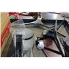 Image 2 : BOX OF TV STAND BASES