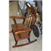 Image 2 : KIDS WOOD ROCKER