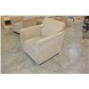 Image 3 : UPOLSTERED ARMCHAIR