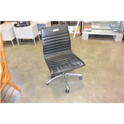 ROLLING BLACK MODERN GAS LIFT OFFICE CHAIR