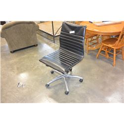 ROLLING BLACK MODERN GAS LIFT OFFICE CHAIR