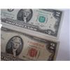Image 2 : 2 USA $2 DOLLAR BILLS, RED AND GREEN SEALS