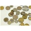 Image 2 : SMALL TOTE OF VARIOUS WORLD COINS