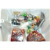 Image 3 : TRAY OF POKEMAN CARDS AND POKEMAN ITEMS