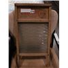 Image 1 : ANTIQUE NATIONAL WASHBOARD