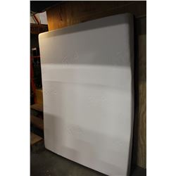 POLY QUEENSIZE FOAM MATTRESS