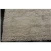 Image 2 : 6 FOOT BY 9 FOOT URBAN BARN WHITE SHAG CARPET