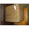 Image 1 : LIDDED WICKER BOX WITH WICKER CONTENTS